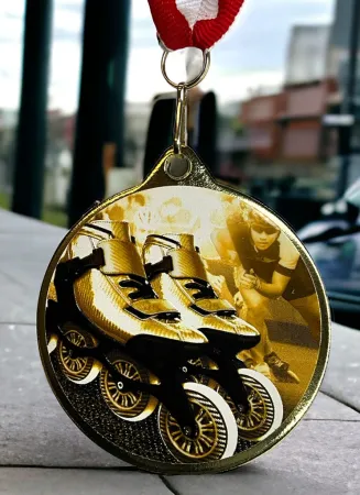 Medaile MDLRMAXM31 | Bruslení Barva: bronz, Stuha: ST17