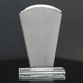 Skleněná trofej CR20235 Výška cm: 17