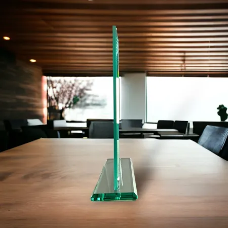 Skleněná trofej CR20241 Výška cm: 15, Šířka cm: 15