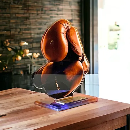 Akrylátová trofej AWF M14 | Bojová umění Výška cm: 15,5 - Šířka cm: 14,5 - stříbrná