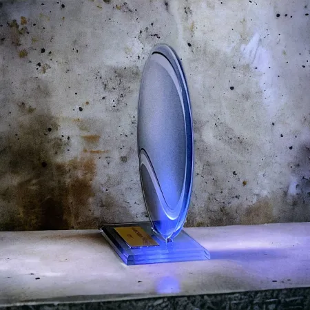 Akrylátová trofej AWF M19 | Tenis Výška cm: 21,5 - Šířka cm: 20,5 - plnobarevná