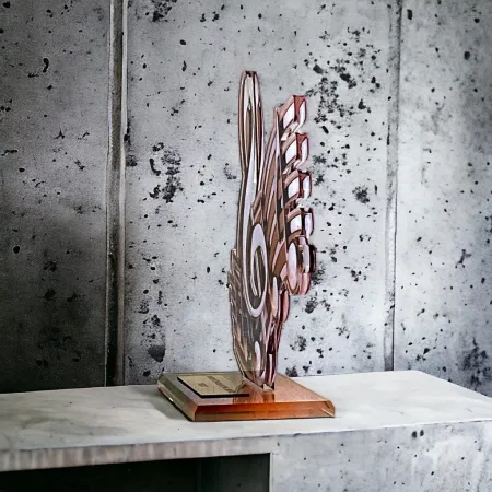 Akrylátová trofej AWF M24 | Hudba Výška cm: 21,5 - Šířka cm: 20,5 - stříbrná