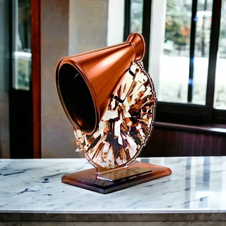 Akrylátová trofej AWF M11 | Roztleskávačky Výška cm: 21,5 - Šířka cm: 20,5 - stříbrná