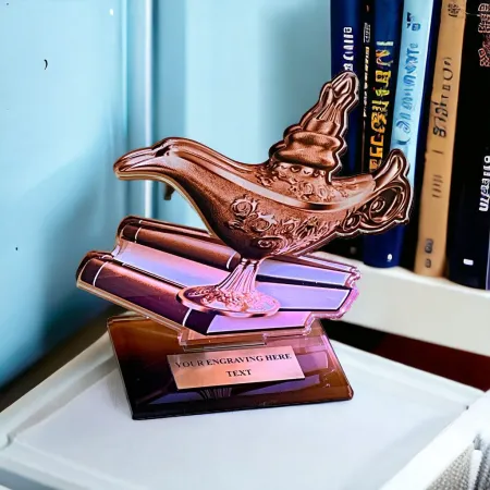 Akrylátová trofej AWF M34 | Quiz Výška cm: 21,5 - Šířka cm: 20,5 - zlatá