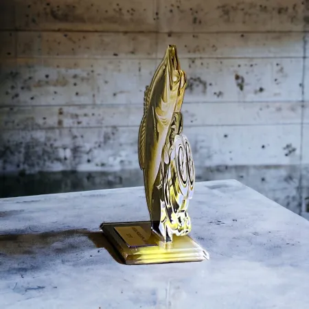 Akrylátová trofej AWF M37 | Rybaření Výška cm: 17,5 - Šířka cm: 16,5 - plnobarevná