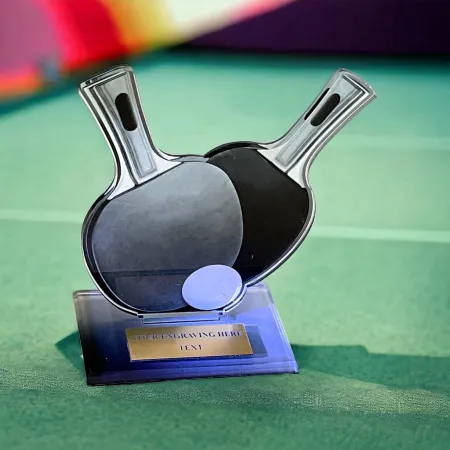 Akrylátová trofej AWF M47 | Stolní tenis Výška cm: 13,5 - Šířka cm: 12,5 - stříbrná