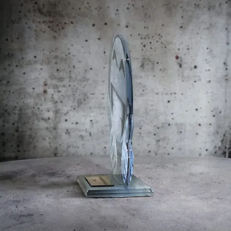 Akrylátová trofej AWF M51 | Dětské Výška cm: 19,5 - Šířka cm: 18,5 - stříbrná