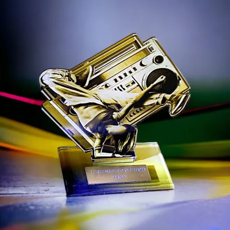 Akrylátová trofej AWF M52 | Tanec Výška cm: 15,5 - Šířka cm: 14,5 - bronzová