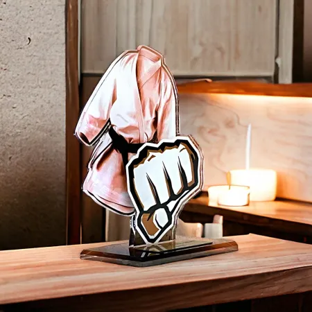 Akrylátová trofej AWF M57 | Bojová umění Výška cm: 21,5 - Šířka cm: 20,5 - stříbrná