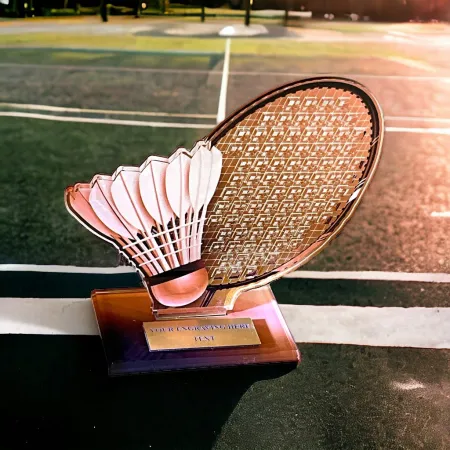 Akrylátová trofej AWF M63 | Badminton Výška cm: 17,5 - Šířka cm: 16,5 - bronzová