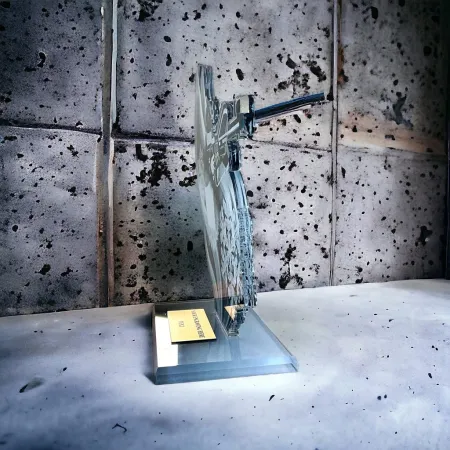 Akrylátová trofej AWF M76 | Biatlon Výška cm: 17,5 - Šířka cm: 16,5 - stříbrná