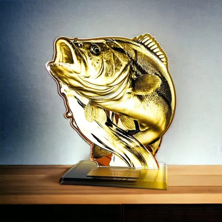 Akrylátová trofej AWF M83 | Rybaření Výška cm: 15,5 - Šířka cm: 14,5 - zlatá