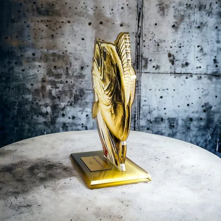 Akrylátová trofej AWF M85 | Rybaření Výška cm: 13,5 - Šířka cm: 12,5 - bronzová