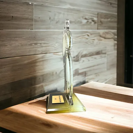 Akrylátová trofej AWF M87 | Hudba Výška cm: 21,5 - Šířka cm: 20,5 - plnobarevná