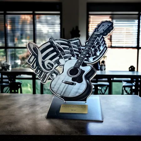 Akrylátová trofej AWF M89 | Hudba Výška cm: 15,5 - Šířka cm: 14,5 - bronzová