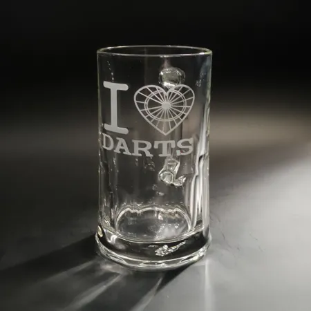 Pivní sklenice půllitr 0,5l s motivem I LOVE DARTS