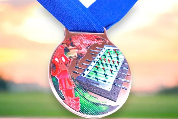 Medaile MDLMIDM28 | Stolni fotbal Barva: stříbro, Stuha: ST2