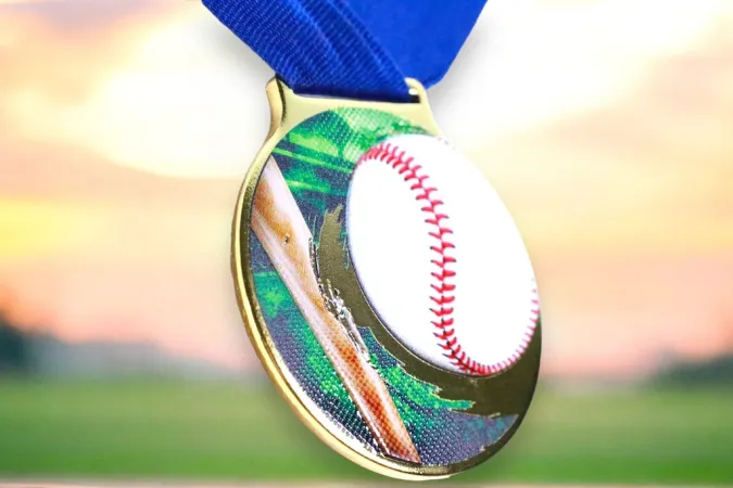 Medaile MDLMIDM40 | Baseball Barva: zlato, Stuha: ST17