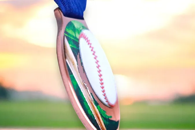 Medaile MDLMIDM40 | Baseball Barva: zlato, Stuha: ST17