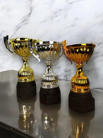 Pohár Standard S0257 Výška cm: 34