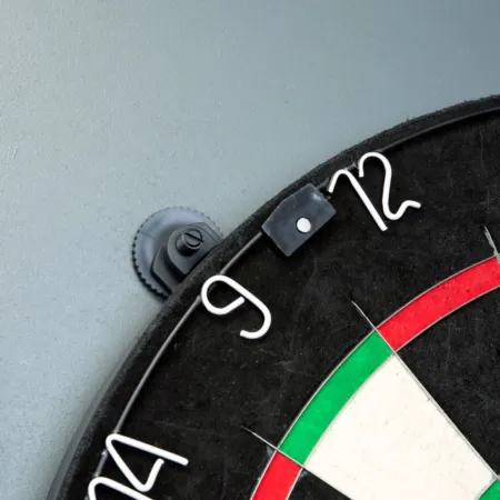 Mission Dartboard Stabiliser Kit - Adjustable Levelling System - stabilizátor