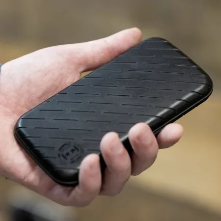 Harrows Pouzdro na šipky Slimcase - Black