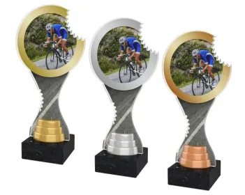 Akrylátová trofej ACBTM16 Výška cm: 23,5, Barva: zlato